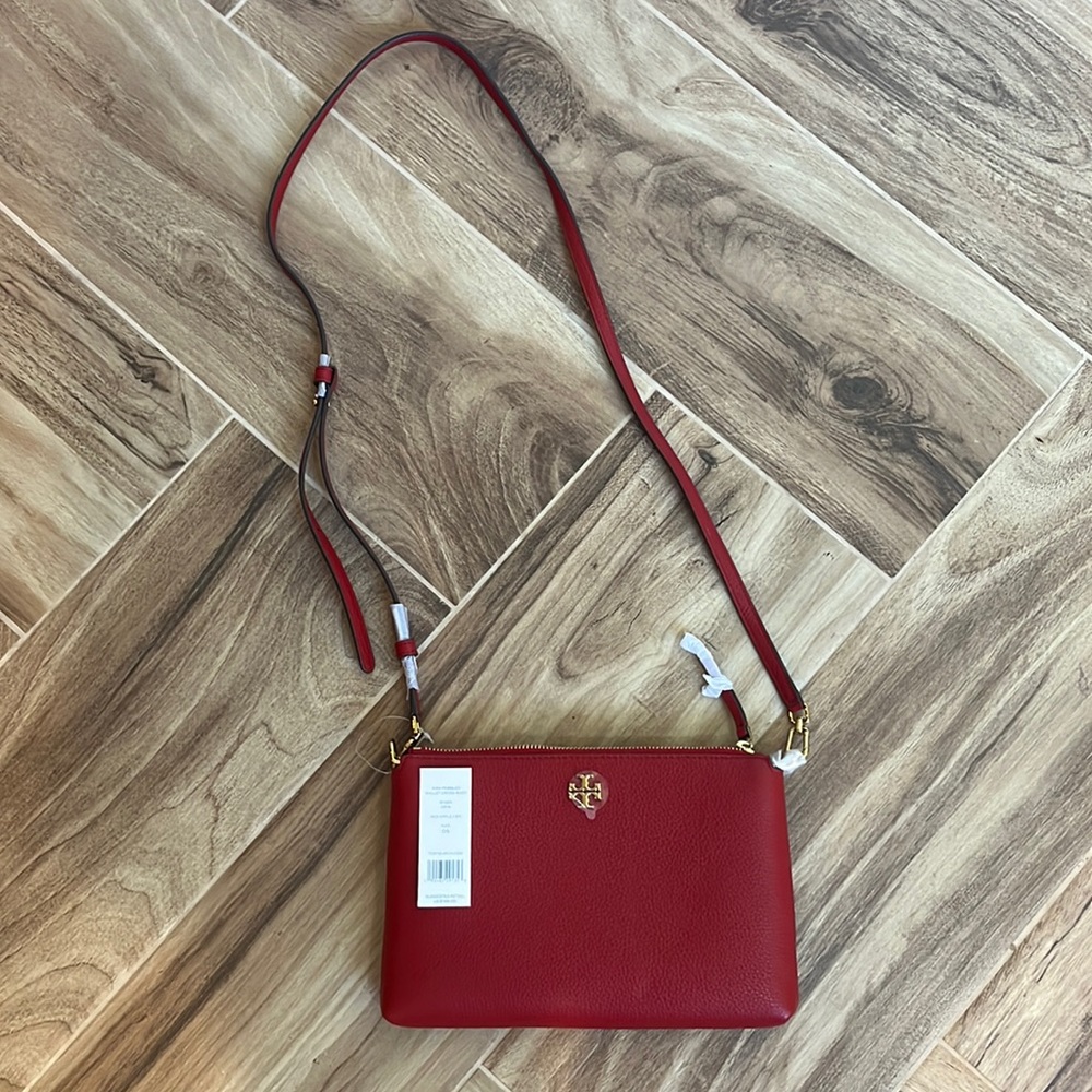 NWT Tory Burch Kira Pebbled Wallet Cross-Body